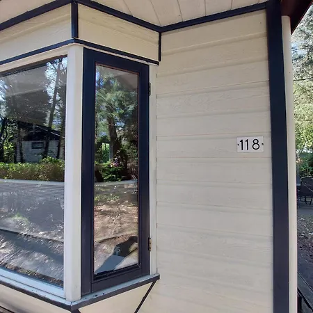 In 'boshuisje Dennenrust' Chalet Hattemerbroek