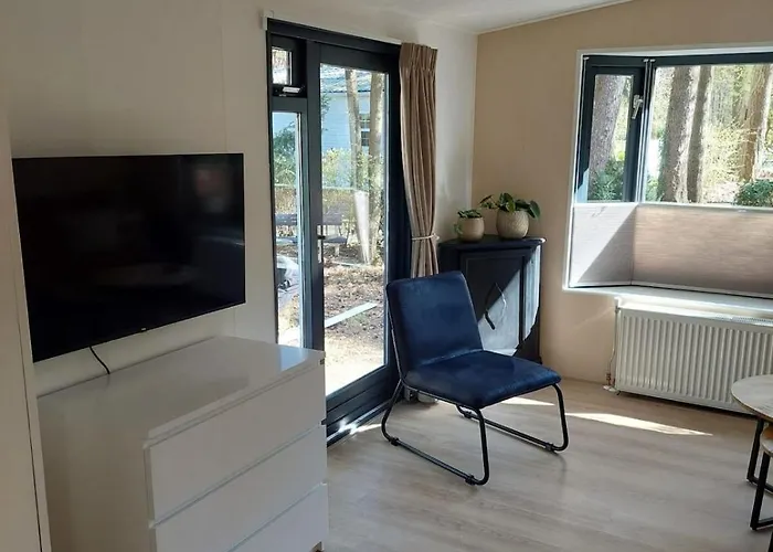 Chalet In 'boshuisje Dennenrust' Hattemerbroek